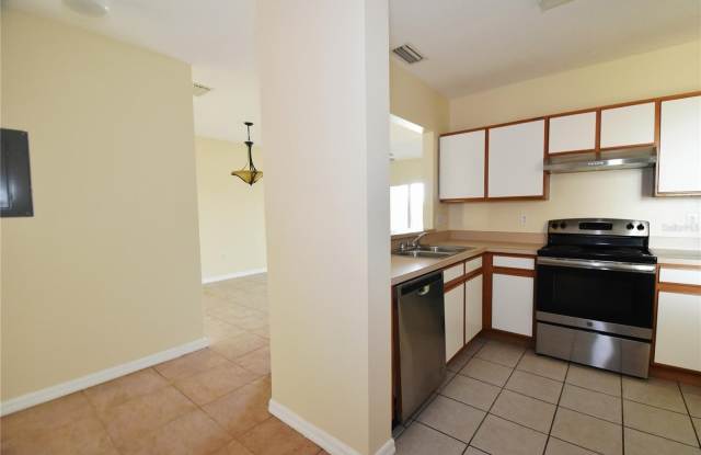 9612 SEADALE Court Gallery 3