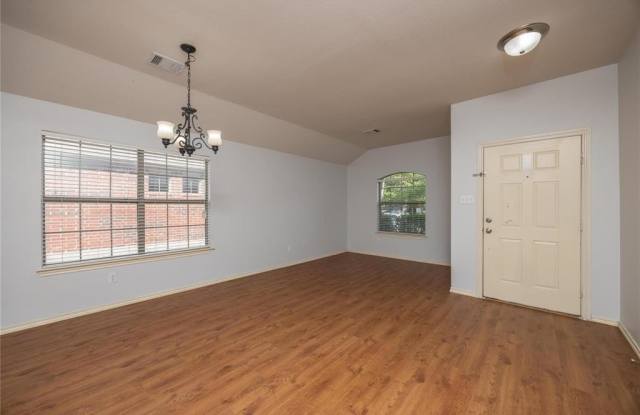 4616 Brighton Drive Gallery 4