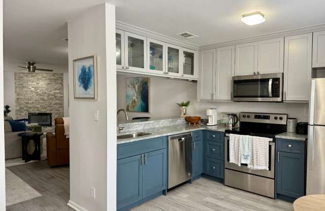 Fully furnished, private 2-story VB Condo! Gallery 1