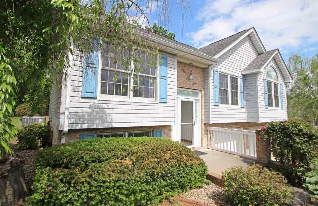 235 QUAIL RUN DR photos photos