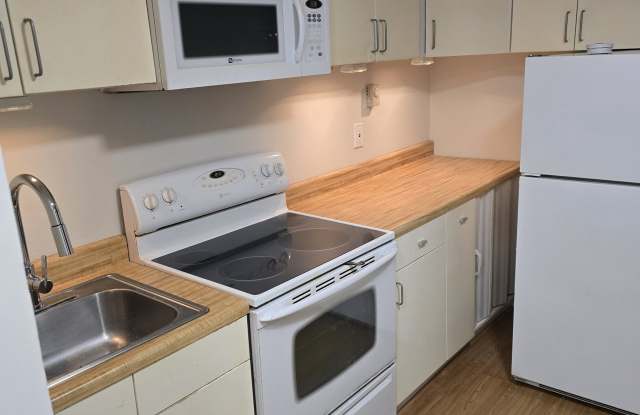 55 Porter Avenue - 55 Porter Avenue, Naugatuck, CT 06770 55 Porter Avenue - 55 Porter Avenue, Naugatuck, CT 06770