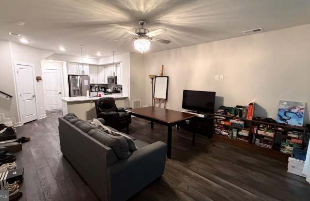 2324 WATER PROMENADE Avenue Gallery 2