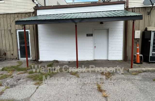 806 East Erie Gallery 2