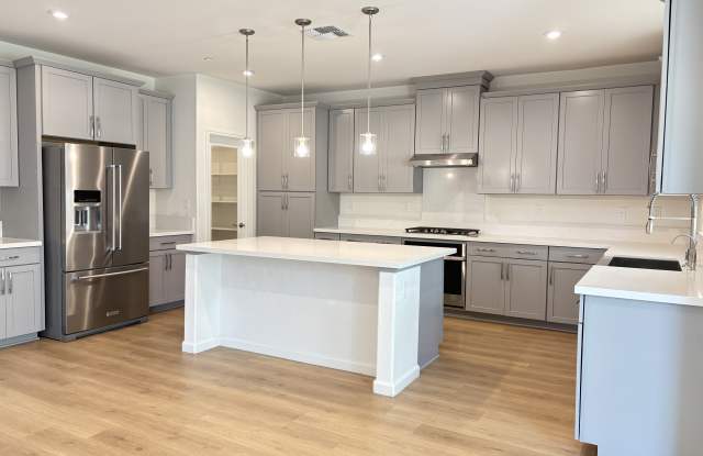 200 Crater Place - 200 Crater Place, Roseville, CA 95747 200 Crater Place - 200 Crater Place, Roseville, CA 95747