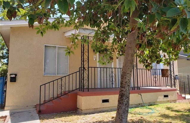 748 Maine Avenue - 748 Maine Avenue, Long Beach, CA 90813