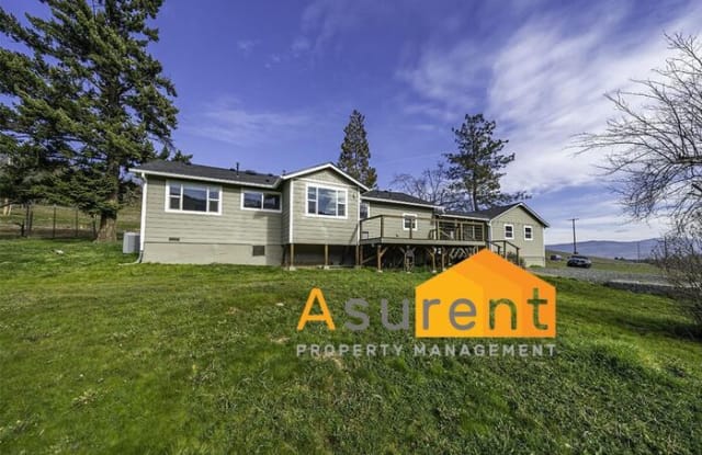 4409 South Stage Road - 4409 South Stage Road, Jackson County, OR 97501