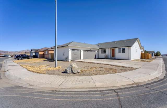 Cute corner lot 3 bed/ 2 bath photos photos