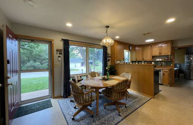 2018 Greenbriar Circle photos photos