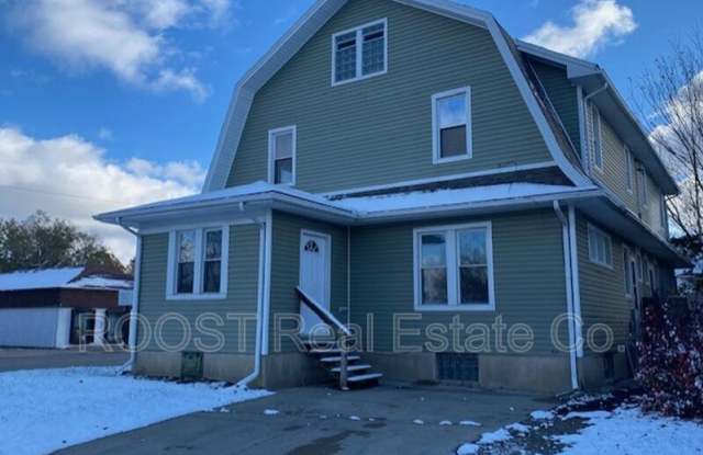 1725 N. Limestone - 1725 North Limestone Street, Springfield, OH 45503