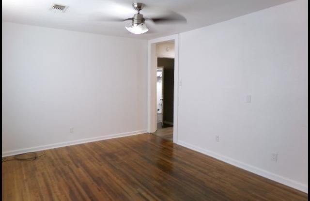 9418 Crofton Drive Gallery 2