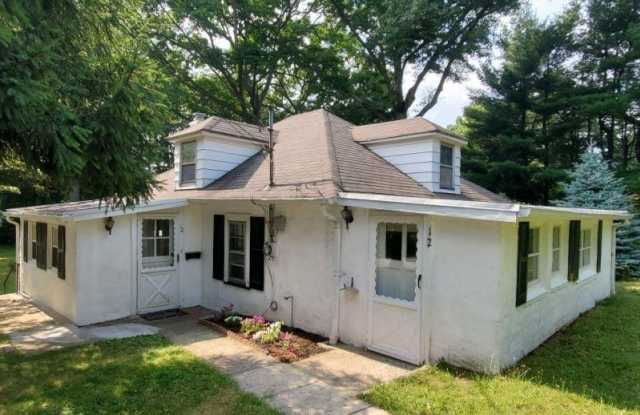 12 Edison St - 12 Edison Street, Dover, NJ 07801