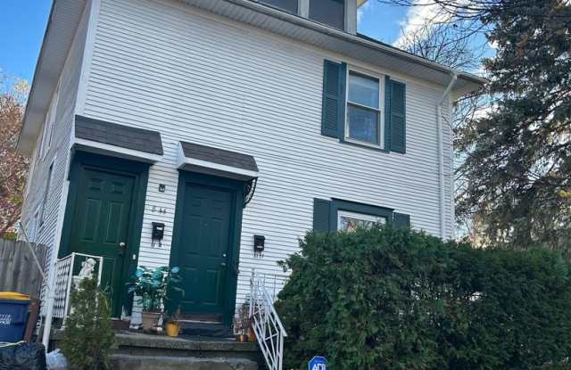 2 Bedroom Upper Apartment in John Ball Park Area photos photos