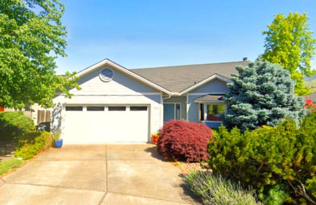 203 N Wightman St photos photos