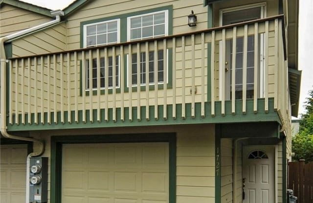 1727 NE 146th St - 1727 Northeast 146th Street, Shoreline, WA 98155