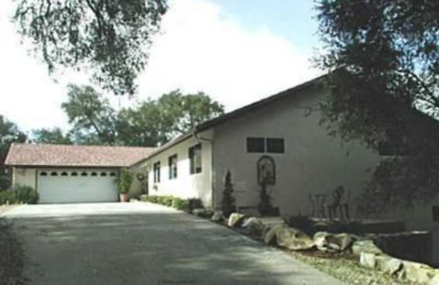 7375 Balboa Road - 7375 Balboa Road, Atascadero, CA 93422