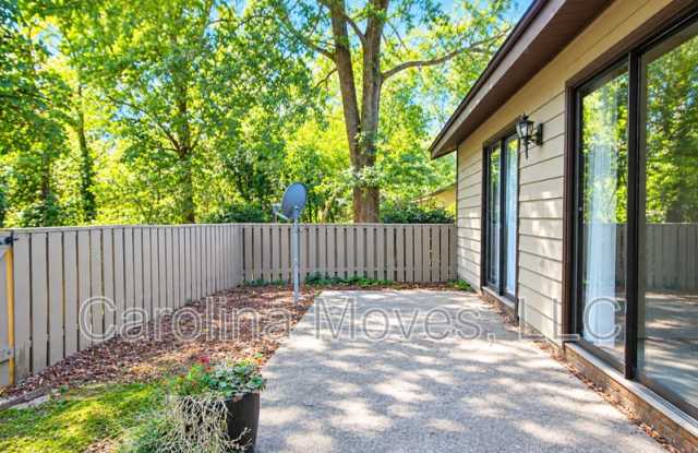 324 Skylark Circle Gallery 1
