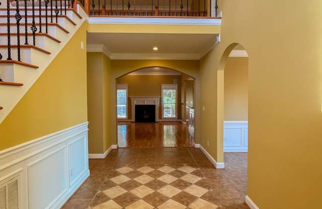 726 Wine Cellar Circle Gallery 3
