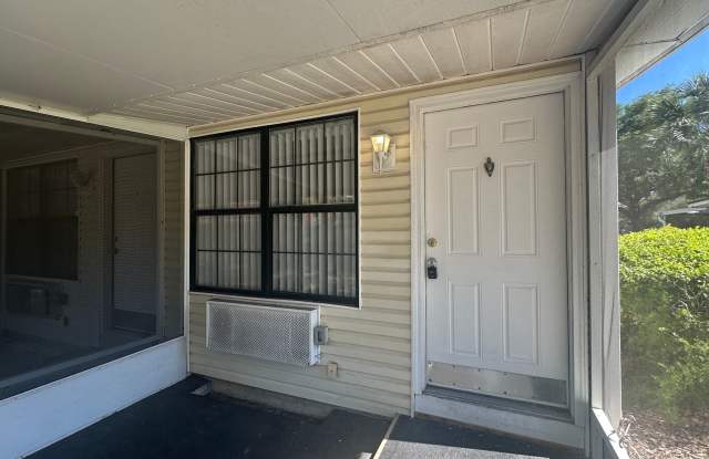 LIMITED SPECIAL: Lease by 10/31 and get HALF of your first full month RENT FREE!!! Gallery 2