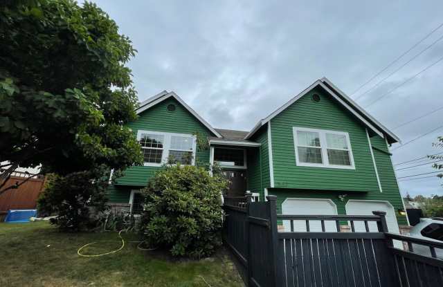Spacious Corner-Lot Home 4 bed 3 bath – Green Lake, Seattle, WA photos photos