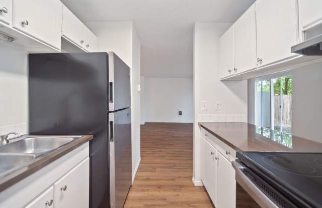 RENOVATED 1BD/1BA MILLWOOD APARTMENT | A/C | COVERED PARKING | PET FRIENDLY | AVAIL 9/1/26 Gallery 2