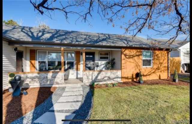 3006 S Clermont Dr Gallery 4
