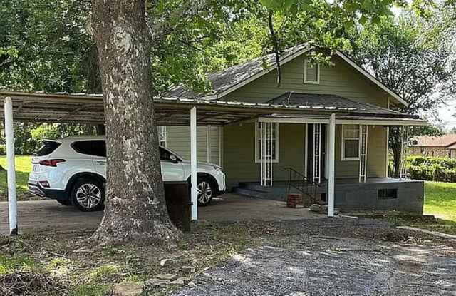 4 bed 2 bath house for rent! photos photos