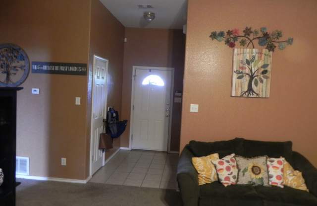 2512 Merle Dr Gallery 3