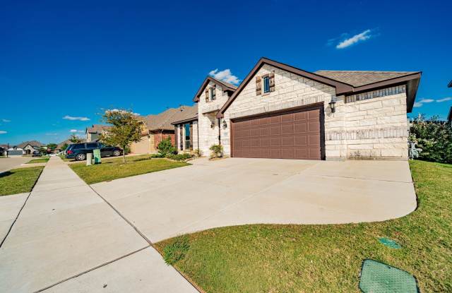 920 Bald Cypress Drive Gallery 2