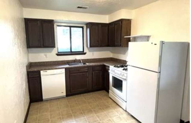 244 Fayette Street - 3 photos photos