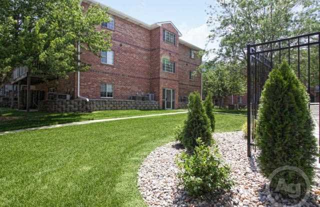 Embassy Park Gallery 2