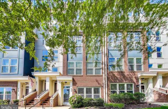 645 DIAMONDBACK DRIVE photos photos