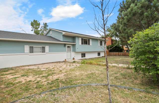 144 Franklyn Avenue Gallery 4