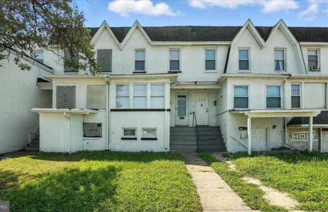 111 EASTERN BOULEVARD photos photos