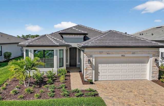 1953 Fresno Ave photos photos