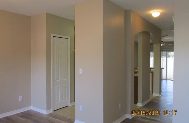 16341 Swan View Cir Gallery 4