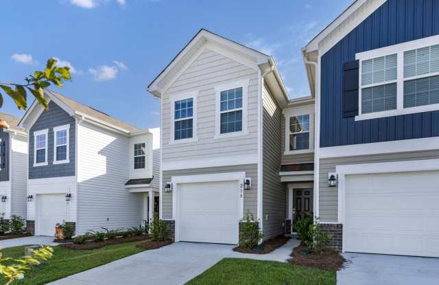 ONE MONTH FREE ON BRAND NEW 3BR CHARMER photos photos