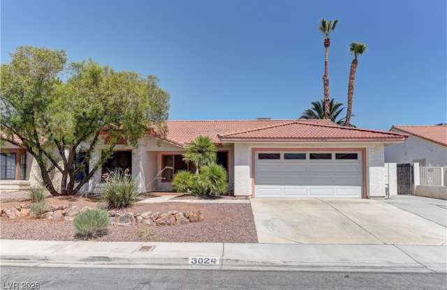 3024 Nutwood Street photos photos