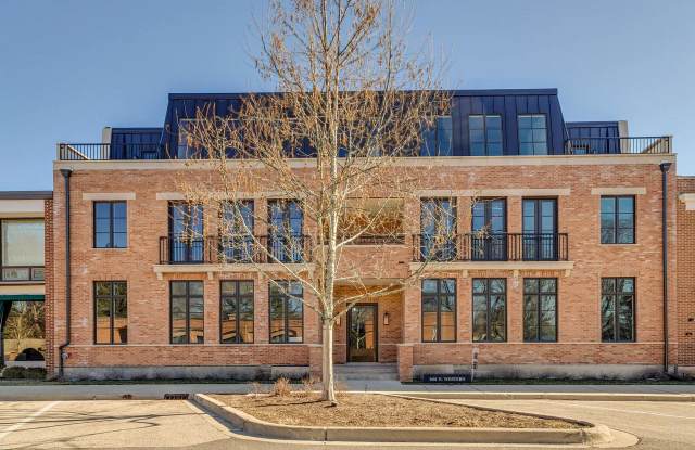 Lake Forest Lofts photos photos