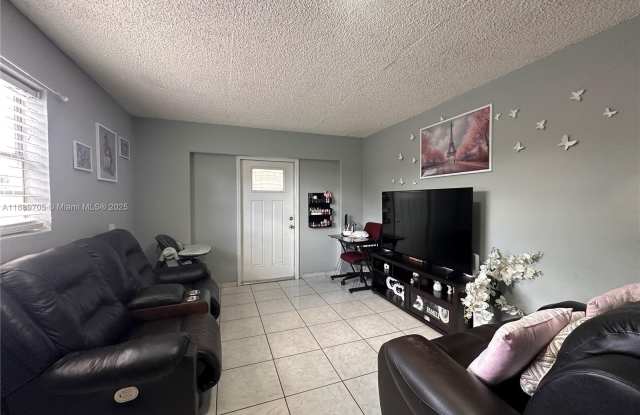 16901 NW 51st Pl photos photos 16901 NW 51st Pl photos photos