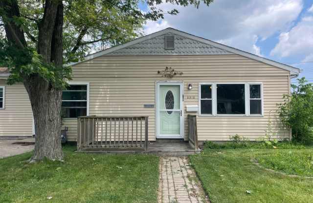 3BD Home In Highland, IN photos photos
