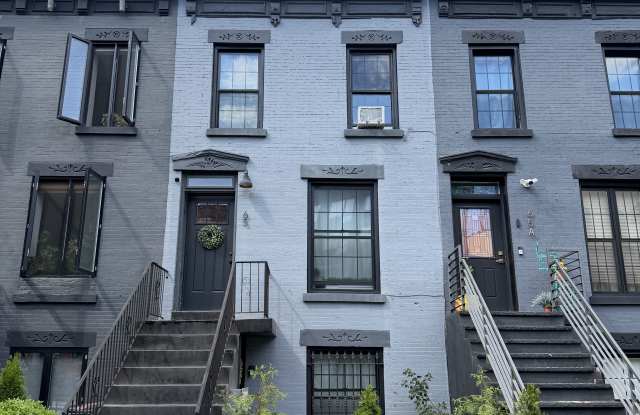 65 Somers Street Gallery 1