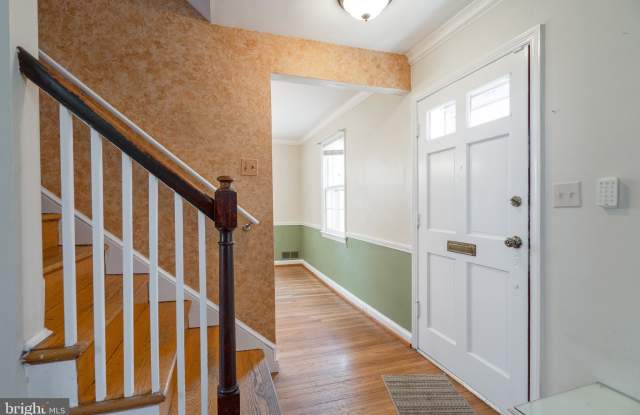 3009 PARKWAY Gallery 3
