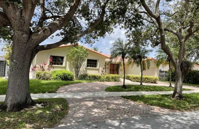 6320 Southwest 93rd Place - 6320 Southwest 93rd Place, Sunset, FL 33173