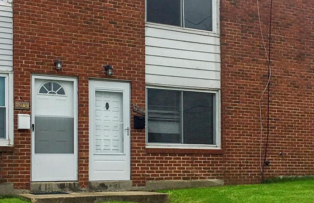7941 BALTIMORE - 7941 E Baltimore St, Dundalk, MD 21224