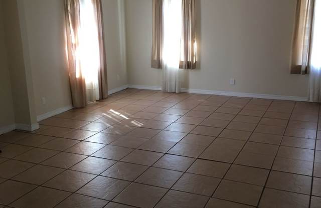 3 bed 1 bath for rent photos photos