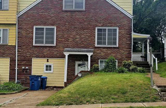 7004 Glenmore Avenue - 1 - 7004 Glenmore Avenue, Velda City, MO 63121