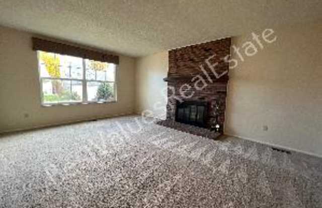 8285 Iris Ct Gallery 2