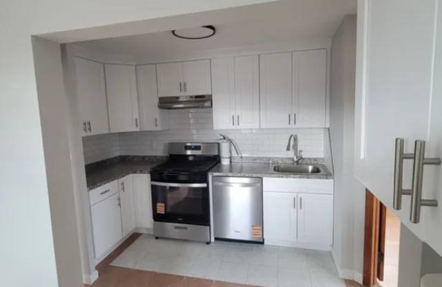 142 Clinton Pl Apt 6D photos photos