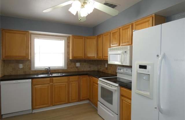 12825 TALLOWOOD DRIVE Gallery 2