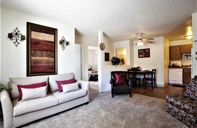 Fountain Oaks photos photos